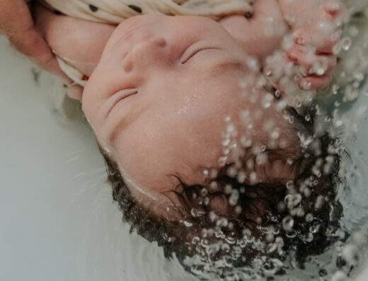 Laura Pierrard – Eau Bien Naître de Bébé